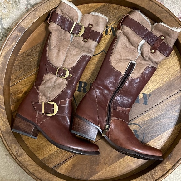CHARLES DAVID Brown Tan Buckle Moto Sherpa Lined Boots Size 37 US 6.5 - Picture 2 of 16